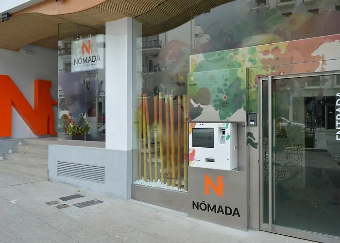 Nomada 2*